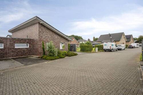 WWW.BOUWENS.DE - Bungalow mit 83,00 m&sup2; in Wassenberg zum Kaufen