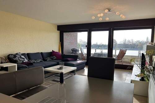 Wohn- und Esszimmer - Etagenwohnung in Butjadingen zum Kaufen