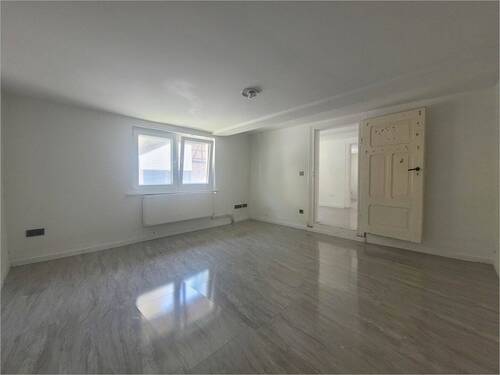 Zimmer 2 - 