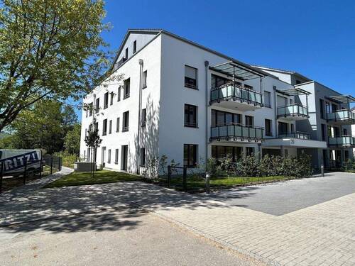 Hausansicht - Exclusive Attikawohnung mit Fernblick