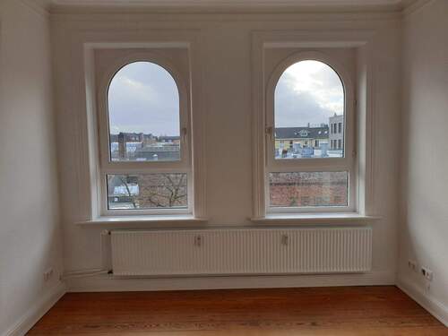 Zimmer - Helle, ca. 53,27 m² große 2-Zi-Whg im Trendviertel gegenüber den Zeisehallen