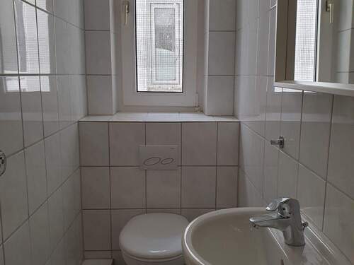 WC mit Fenster - Etagenwohnung mit 53,30 m² in Hamburg zur Miete