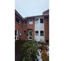 Keine Käuferprovision - Großes Reihenmittelhaus mit Carport in Gifhorn 