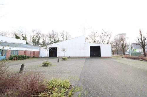 Bild - Halle zum Kaufen in Cloppenburg