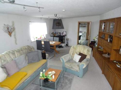 Wohnzimmer OG - 5 Zimmer Mehrfamilienhaus, Wohnhaus in Zeulenroda-Triebes