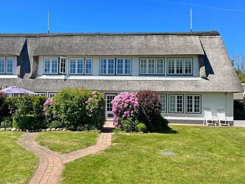 Bild 1 - Romantische Terrassenwohnung unter Reet