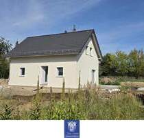 Perfektes Einfamilienhaus mit moderner EBK und großer Wohlfühlterrasse! - Großräschen