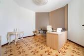  Arbeitszimmer - 