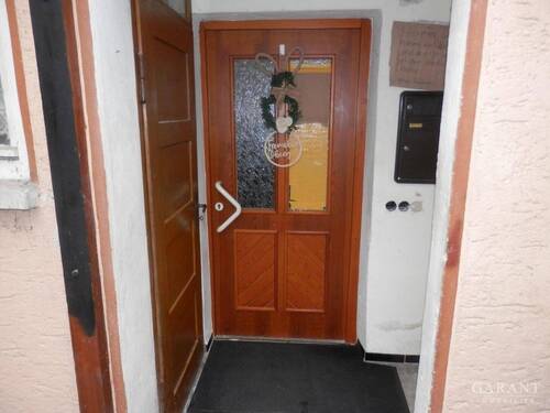 Überdachter Eingangsbereich - 