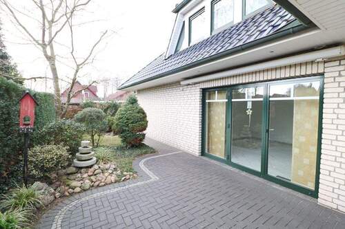 Bild - 8 Zimmer Einfamilienhaus zum Kaufen in Cloppenburg