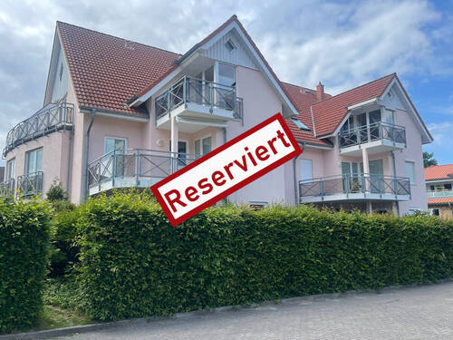 Hausansicht - Charmante 2 Zimmer Dachgeschosswohnung mit Balkon und Garage in Innenstadtnähe