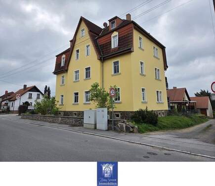 Hausansicht - Etagenwohnung mit 66,30 m² in Weinböhla zum Kaufen