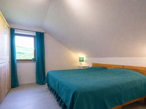 Schlafzimmer - Etagenwohnung mit 100,00 m&sup2; in Eching am Ammersee zur Miete