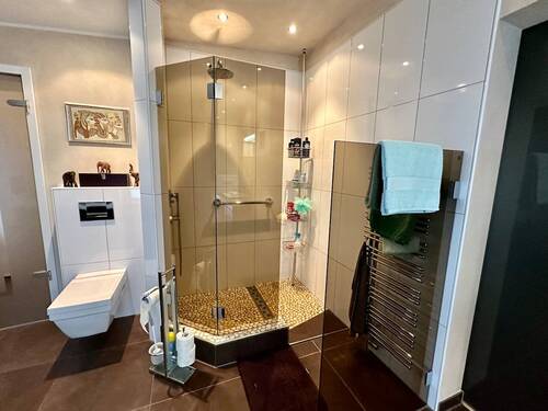 Badezimmer Einfamilienhaus - 