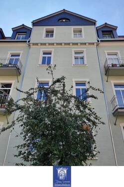 Hausansicht - Etagenwohnung mit 70,00 m² in Dresden zur Miete