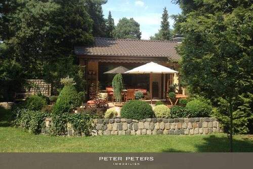 Bild 1 - Einmaliges Parkgrundstück in Maschen Heide mit Altbestand