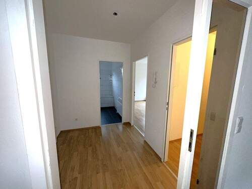 DIELE-0743 - Etagenwohnung mit 65,60 m&sup2; in Krefeld zur Miete