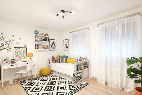 Kinderzimmer UG - (KI generiert) - 