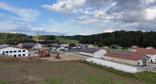 Bild 1 - Gewerbegrundstück ab 1.000 m² mit Wohnoption Top-Lage an der B588A94