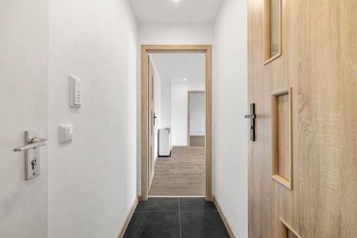 Flur.jpg - Gemütliche und helle 2-Zimmer Wohnung in Hochzoll-Nord