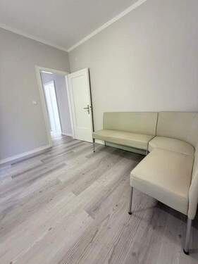 Zimmer 3 - 