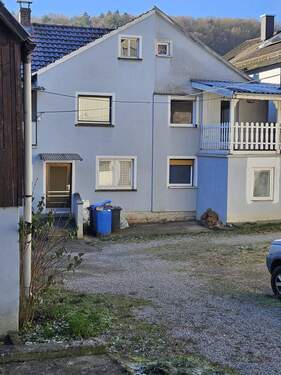 WhatsApp Bild 2025-11-24 um 09.28.22_a82c3ea5.jpg - Mehrfamilienhaus, Wohnhaus in Burkardroth zum Kaufen