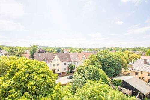 Aussicht - 2 Zimmer Etagenwohnung zur Miete in Halle (Saale)