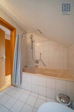 Badezimmer DG - 