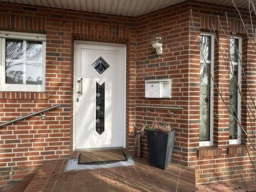 Hauseingang - 5 Zimmer Einfamilienhaus zum Kaufen in Twist