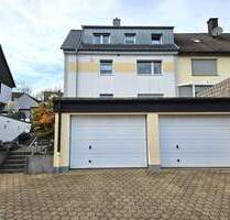 Modernisiertes 2-Familienhaus mit 3 Garagen und attr. Garten in guter und ruhiger Lage in Wetter - Wetter (Ruhr) Volmarstein