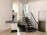 Zugang zur Empore - Gewerbeobjekt (Büro, Produktion, Verkauf) zur Miete in Berlin