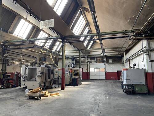 Produktionshalle - 