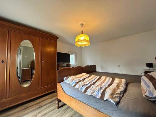 Schlafzimmer Erdgeschoss - 