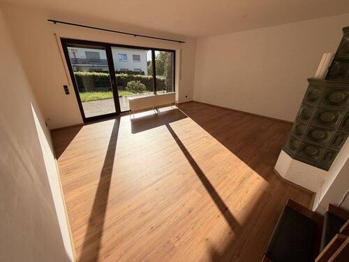 Wohnen - 6 Zimmer Reihenmittelhaus zur Miete in Pleinfeld