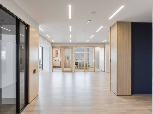 Eingangsbereich - 9 Zimmer Gewerbeobjekt (Büro, Produktion, Verkauf) zur Miete in Lippstadt