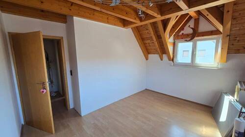Schlafzimmer 4 - 