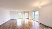 Bild 1 - 108 m² große & helle Garten-Wohnung mit Terrasse - in ruhiger Lage ! ! Fast barrierefrei !