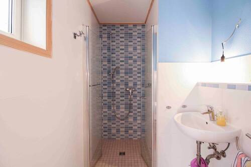 Badezimmer (EG) - 