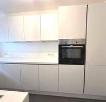 Frisch renovierte 3-Zimmer-Wohnung im Erdgeschoss eines Vierfamilienhauses – mit Einbauküche und PKW-Stellplatz - Trier Trier-Süd