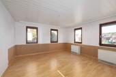 Haus rechts: Wohnzimmer EG - 