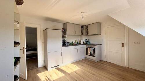 Hello Küche inkl. EBK - Attraktive 2-Zimmer-Wohnung mit Vesteblick!