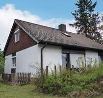 freistehendes Einfamilienhaus mit viel Platz für die ganze Familie - Speichersdorf Plössen