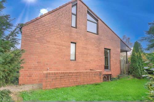 Außenansicht - 5 Zimmer Einfamilienhaus zum Kaufen in Braunschweig