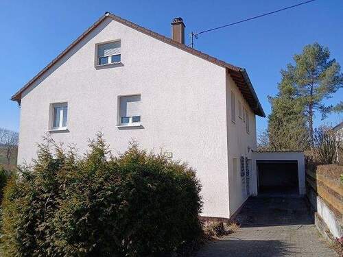 Ansicht 1 - 8 Zimmer Mehrfamilienhaus, Wohnhaus in Waiblingen-Bittenfeld