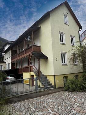 Ansicht - 7 Zimmer Mehrfamilienhaus, Wohnhaus zum Kaufen in Schramberg