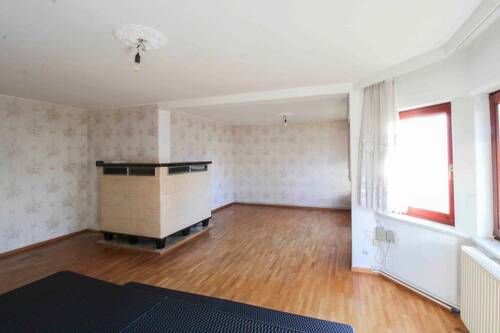 Wohn- und Esszimmer - 