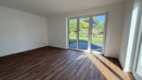 Wohnbereich mit... - Etagenwohnung mit 107,40 m&sup2; in Hamburg zum Kaufen