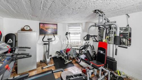 KG Fitnessraum 1 - 