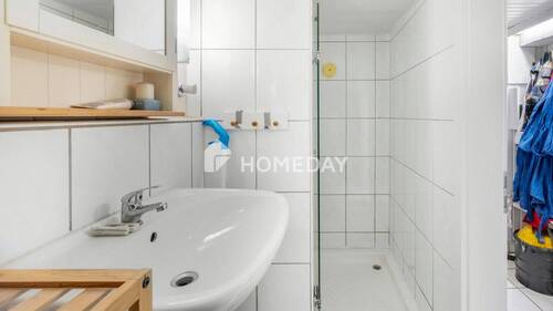 KG Badezimmer 2 - 
