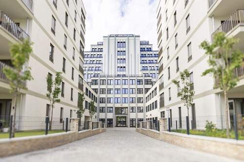 Gebäuderückseite - 